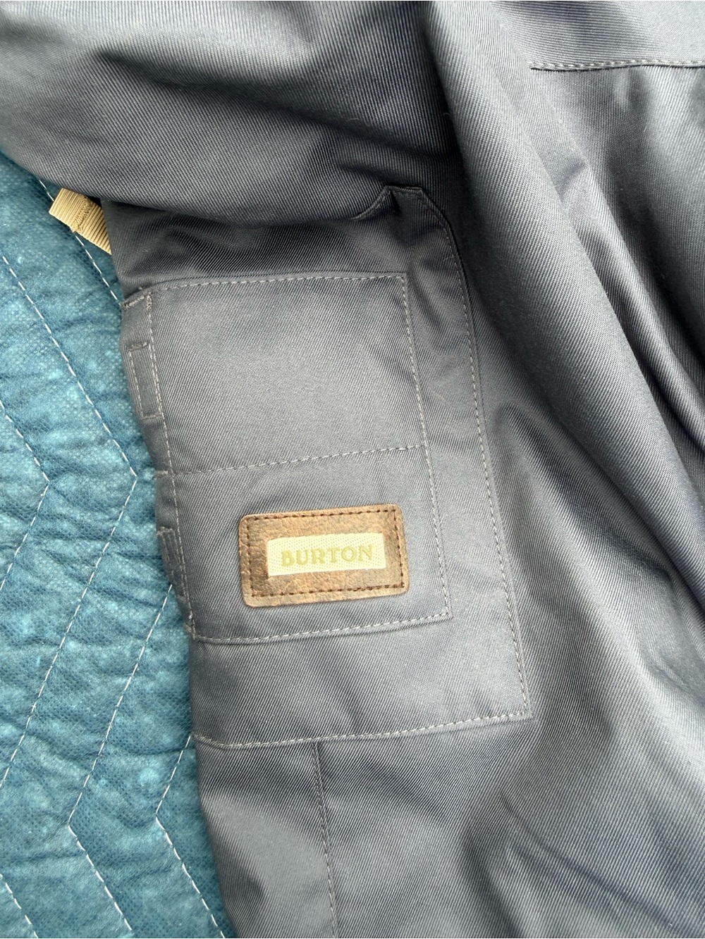 Burton Men’s Navy Jacket with Cream Interior - Picture 7 of 9